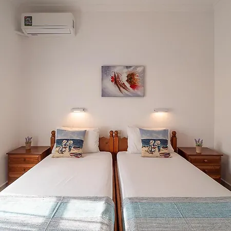 Xenofontas Apartment