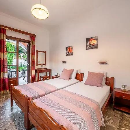 Xenofontas Apartment *