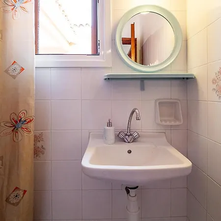 Xenofontas Apartment