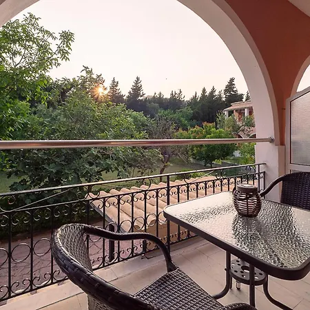 Xenofontas Apartment